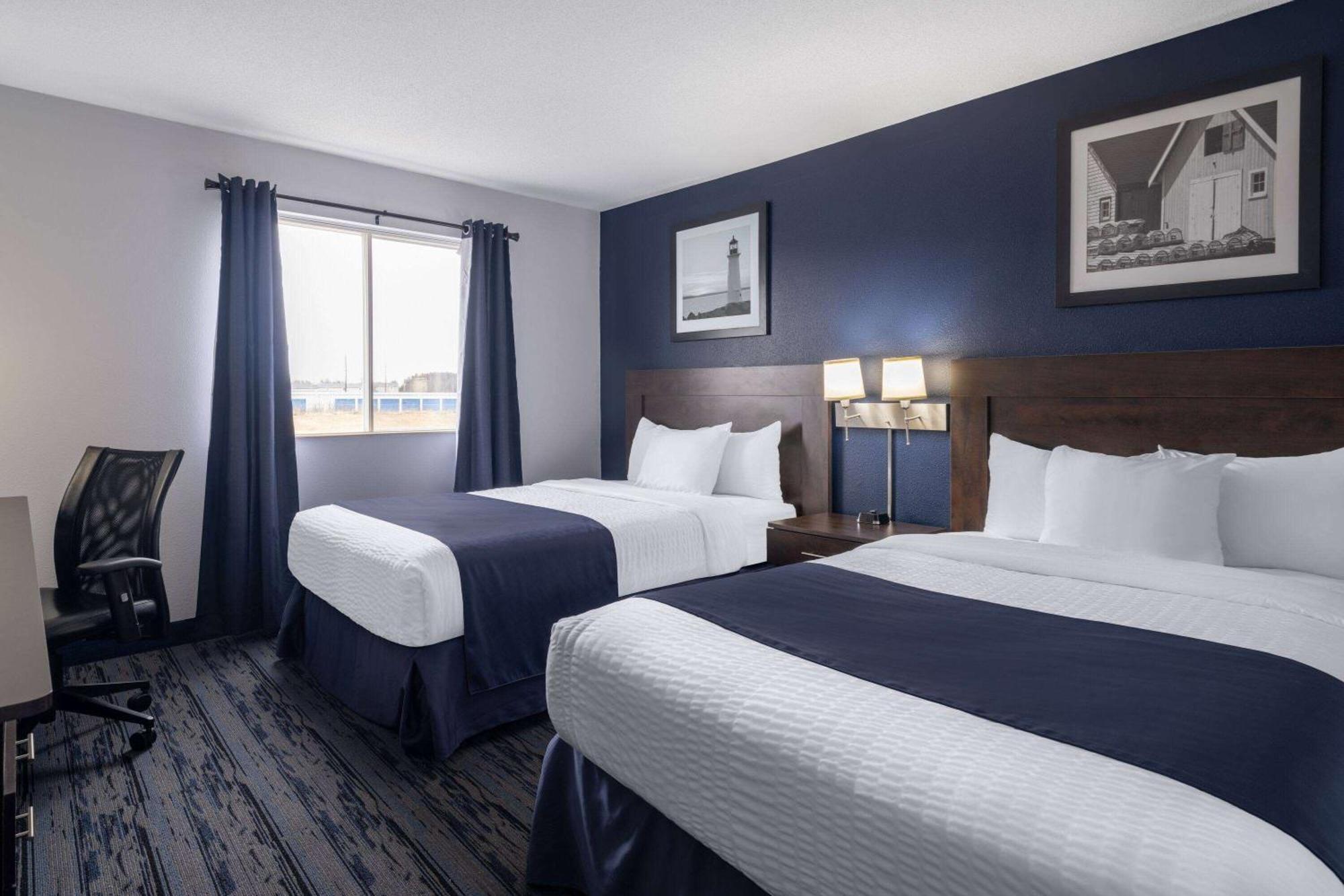 Travelodge Suites By Wyndham Сент-Джон Экстерьер фото