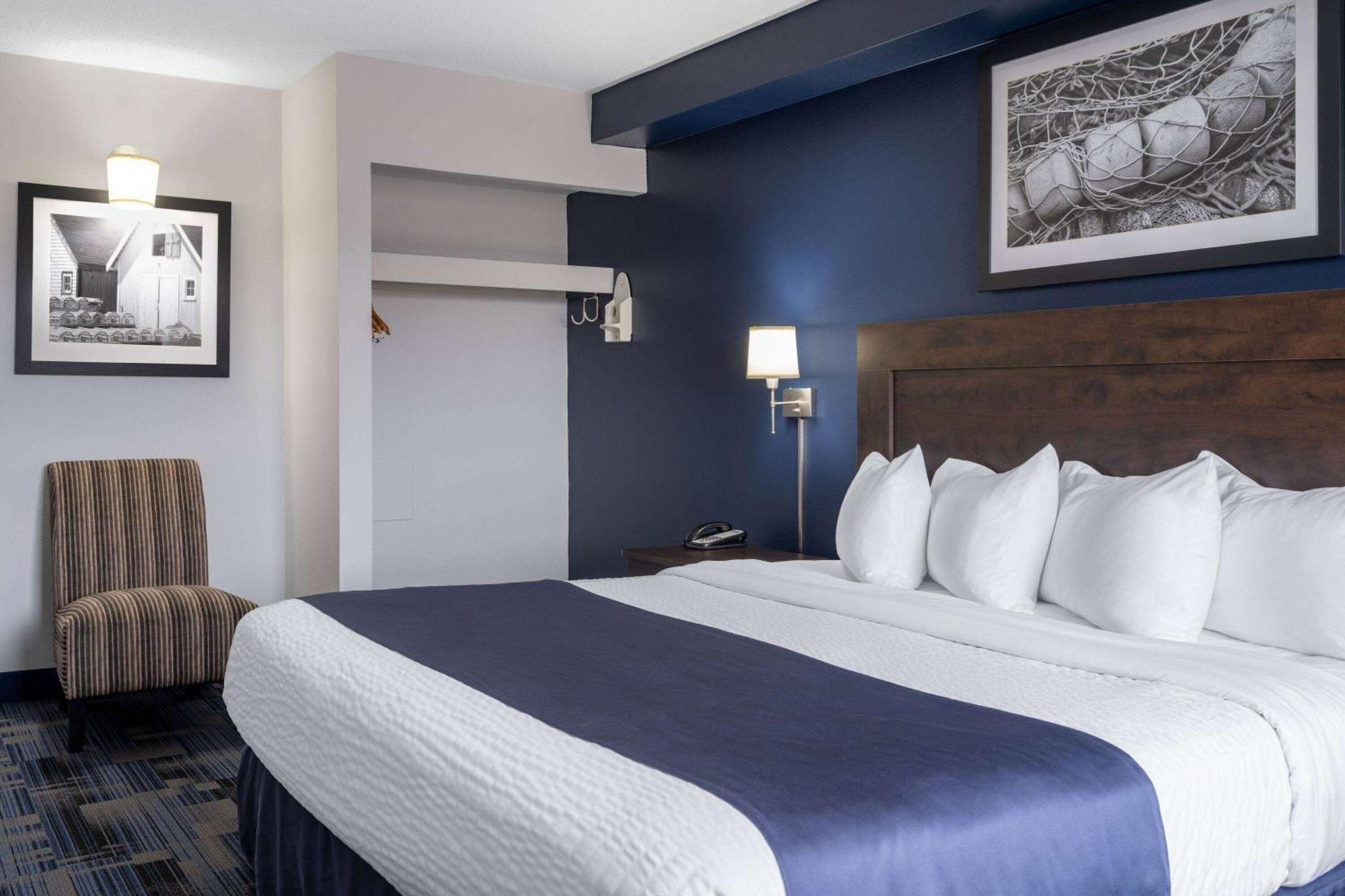 Travelodge Suites By Wyndham Сент-Джон Экстерьер фото