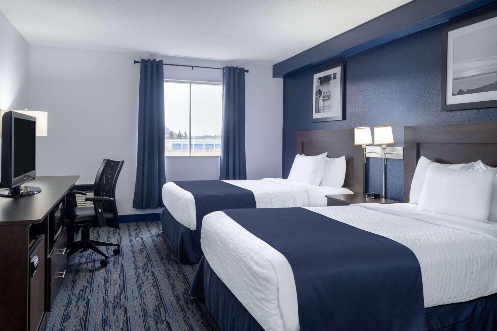 Travelodge Suites By Wyndham Сент-Джон Экстерьер фото